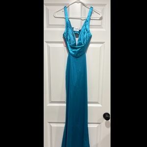 Hello molly size 0 maxi dress never worn